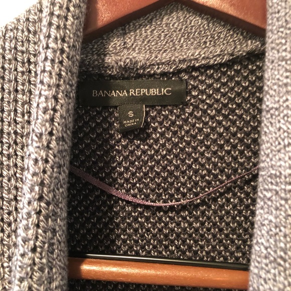 Banana republic cardigan - Picture 3 of 6